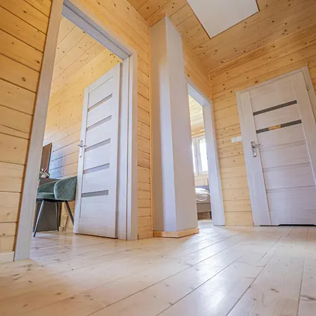 Szafranowe Wzgorze Ii-dom Z Parkingiem Na Wylacznosc, Sauna, Jakuzzi Chalet *